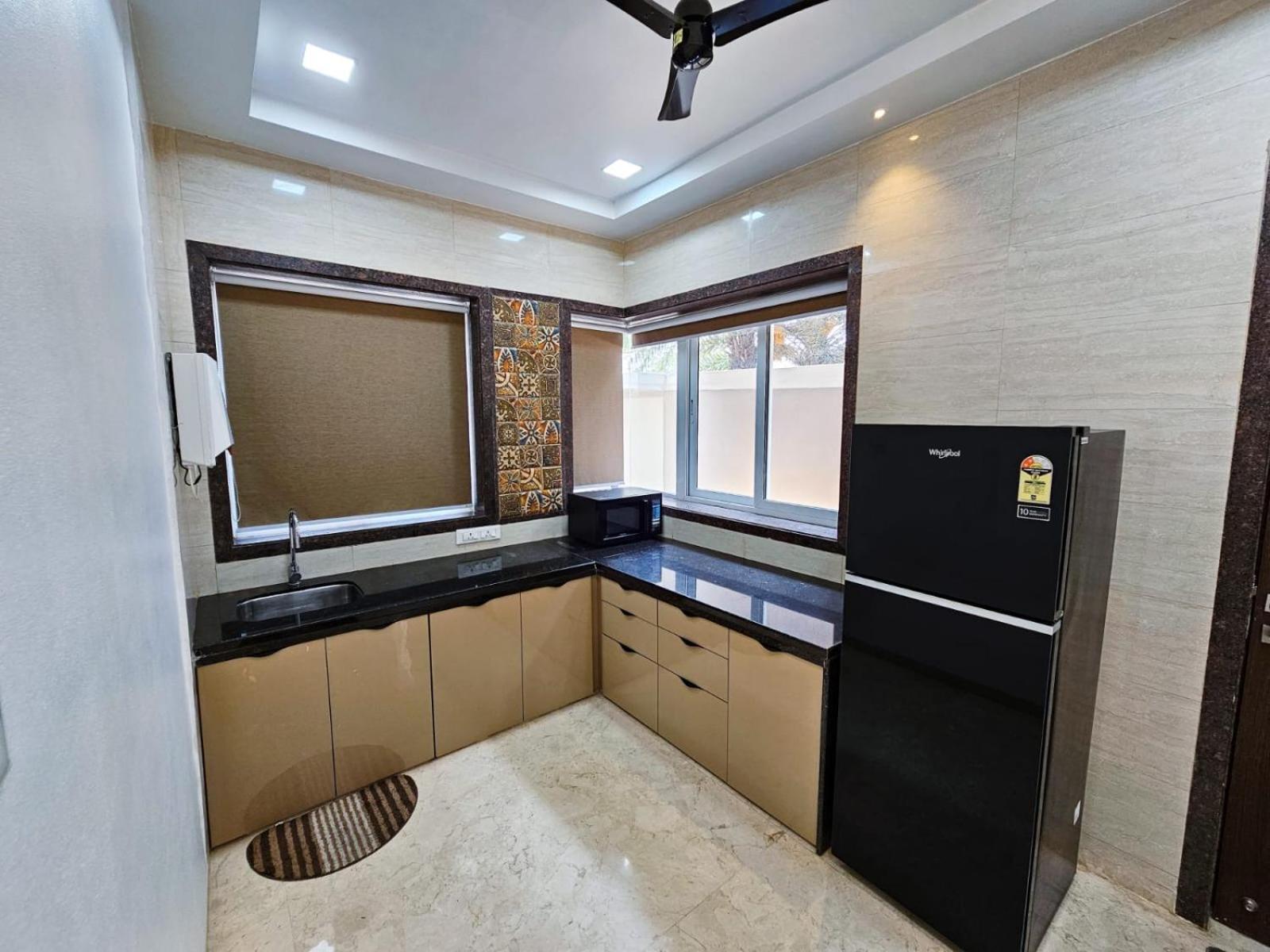 Premium Chalet Lonavala Eksteriør billede