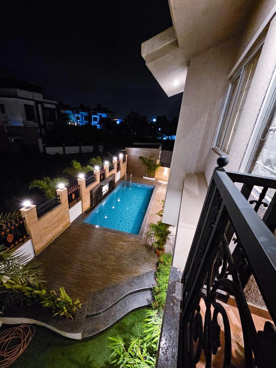 Premium Chalet Lonavala Eksteriør billede